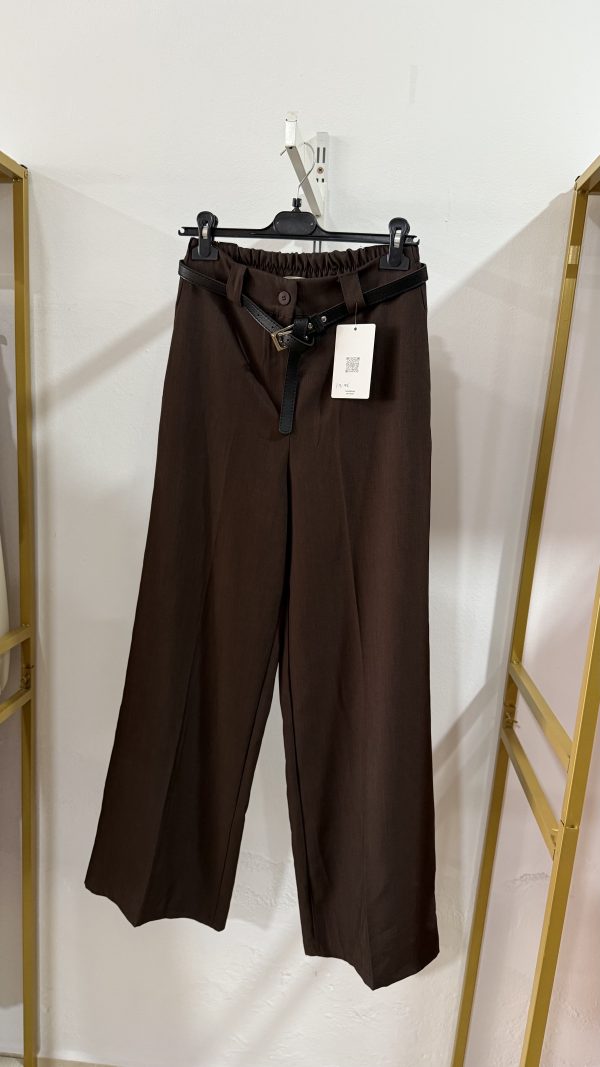 Pantalón De Vestir Marrón Con Cinturón