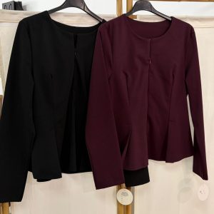 Top Peplum Dos Colores (Burdeos Y Negro)